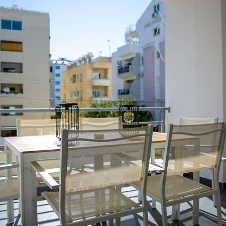 Coastal Getaway Apartment Larnaca Ngoại thất bức ảnh