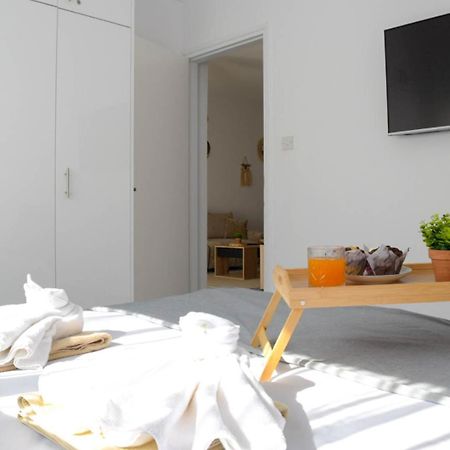 Coastal Getaway Apartment Larnaca Ngoại thất bức ảnh