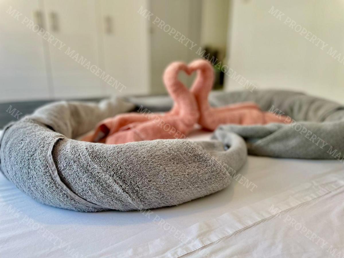 Coastal Getaway Apartment Larnaca Ngoại thất bức ảnh