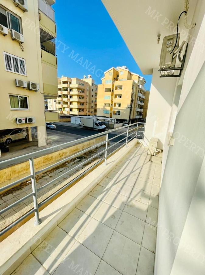Coastal Getaway Apartment Larnaca Ngoại thất bức ảnh