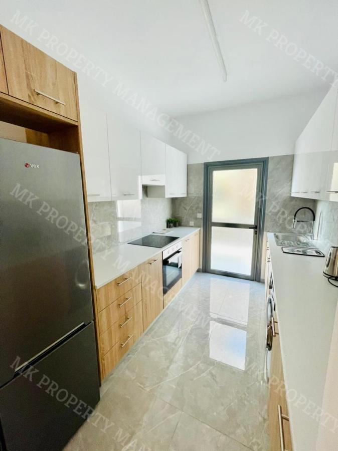 Coastal Getaway Apartment Larnaca Ngoại thất bức ảnh