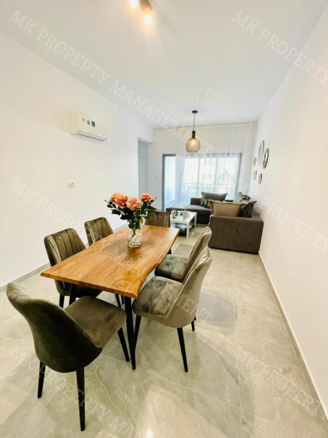 Coastal Getaway Apartment Larnaca Ngoại thất bức ảnh
