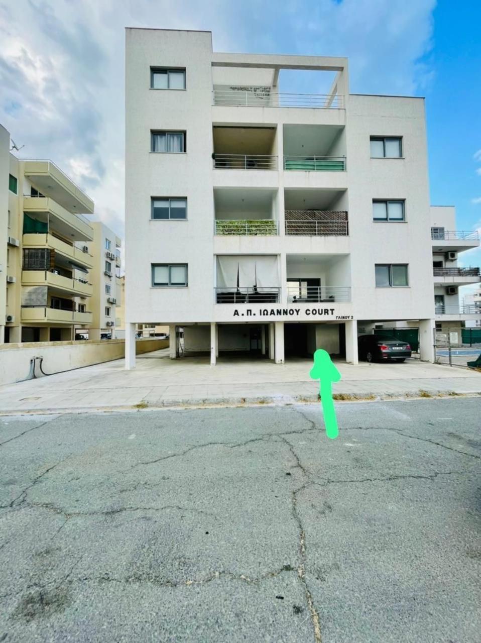 Coastal Getaway Apartment Larnaca Ngoại thất bức ảnh